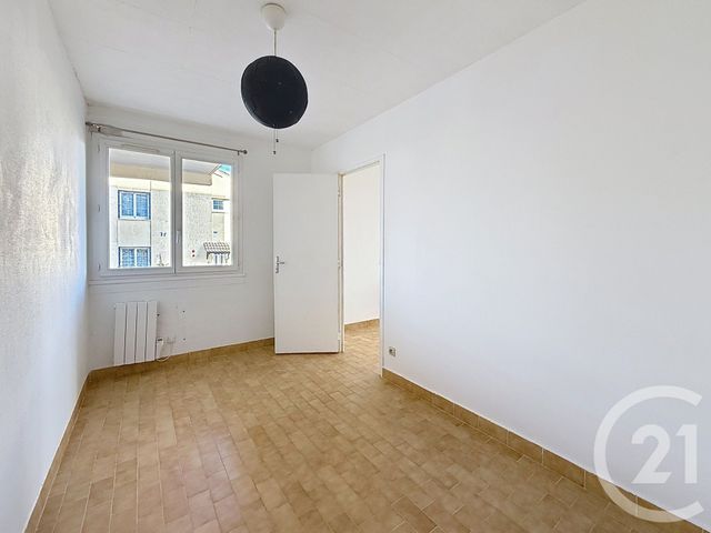 Afficher la photo en grand Appartement F2 à vendre - 2 pièces - 42,20 m2 - Provins - 77 - ILE-DE-FRANCE