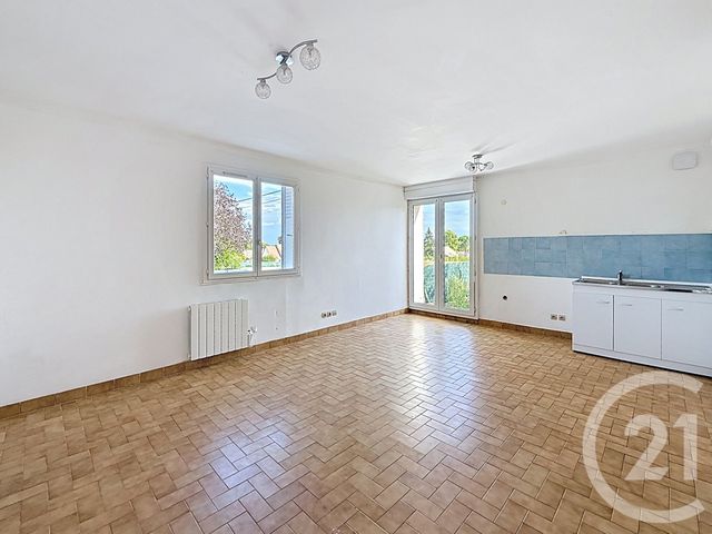 Afficher la photo en grand Appartement F2 à vendre - 2 pièces - 42,20 m2 - Provins - 77 - ILE-DE-FRANCE