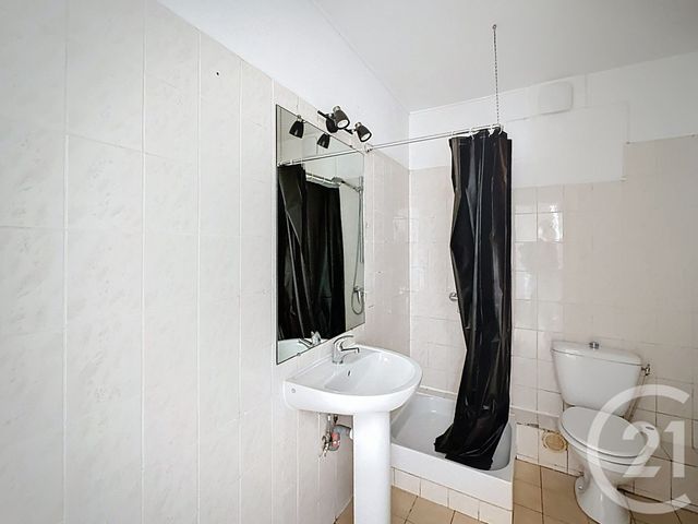 Afficher la photo en grand Appartement F2 à vendre - 2 pièces - 42,20 m2 - Provins - 77 - ILE-DE-FRANCE