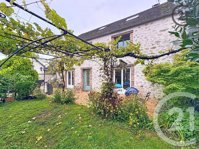 Maison à vendre - 9 pièces - 229,80 m2 - Sourdun - 77 - ILE-DE-FRANCE