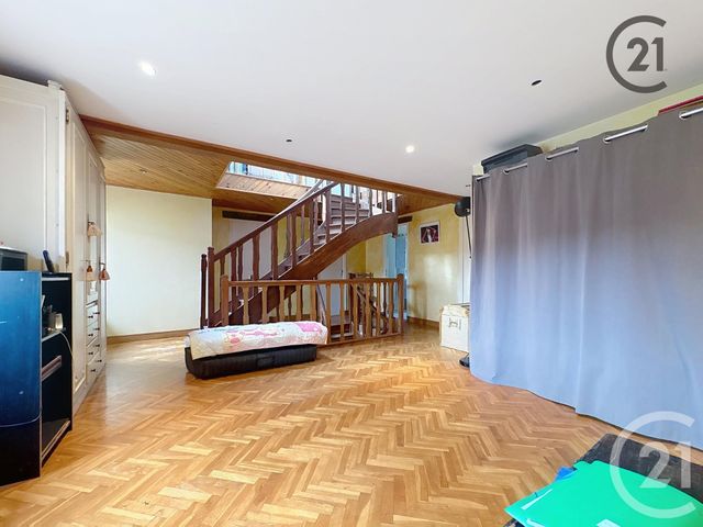 Maison à vendre - 9 pièces - 229,80 m2 - Sourdun - 77 - ILE-DE-FRANCE