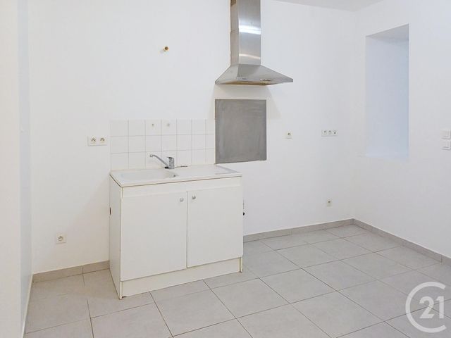 Appartement F3 à louer - 3 pièces - 46,89 m2 - Provins - 77 - ILE-DE-FRANCE