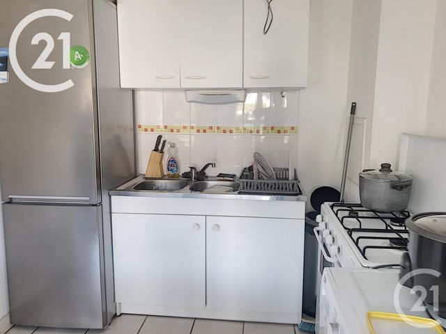 Appartement F2 à louer - 2 pièces - 43,01 m2 - Provins - 77 - ILE-DE-FRANCE