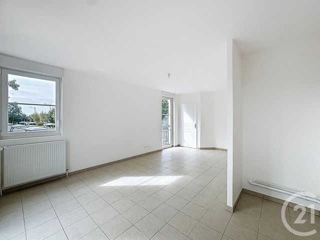 Appartement F2 à louer - 2 pièces - 48,10 m2 - Nangis - 77 - ILE-DE-FRANCE