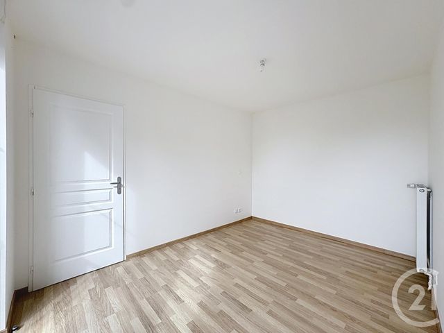 Appartement F2 à louer - 2 pièces - 48,10 m2 - Nangis - 77 - ILE-DE-FRANCE