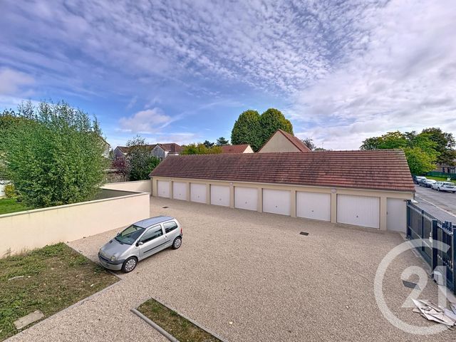 Appartement F2 à louer - 2 pièces - 48,10 m2 - Nangis - 77 - ILE-DE-FRANCE