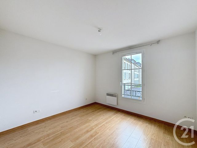 Appartement F3 à louer - 3 pièces - 56,80 m2 - Provins - 77 - ILE-DE-FRANCE