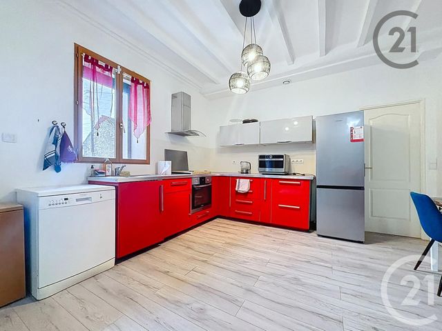 Maison à vendre - 3 pièces - 104,75 m2 - Savins - 77 - ILE-DE-FRANCE