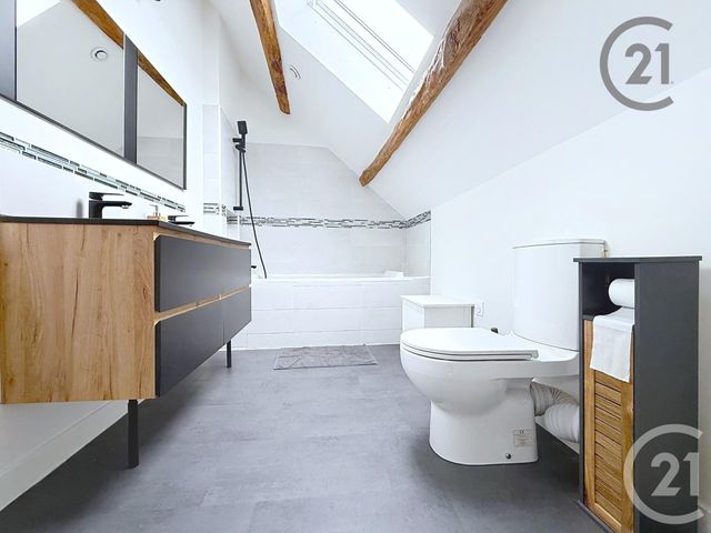 Maison à vendre - 3 pièces - 104,75 m2 - Savins - 77 - ILE-DE-FRANCE