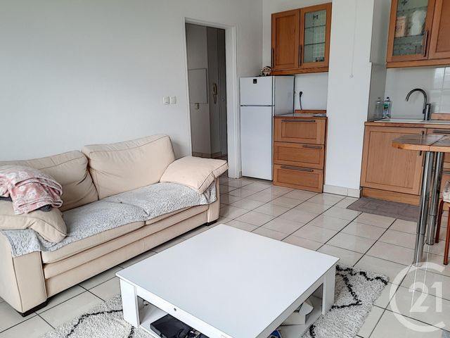 Appartement F3 à louer - 3 pièces - 52,85 m2 - Provins - 77 - ILE-DE-FRANCE