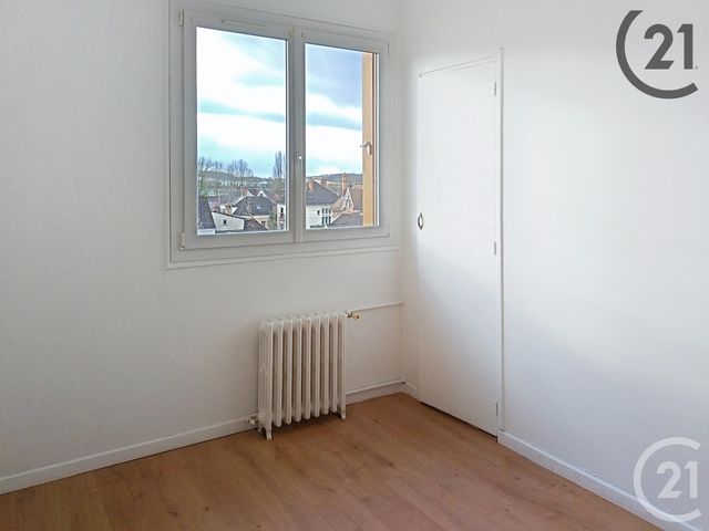 Appartement F4 à louer - 4 pièces - 63,16 m2 - Provins - 77 - ILE-DE-FRANCE