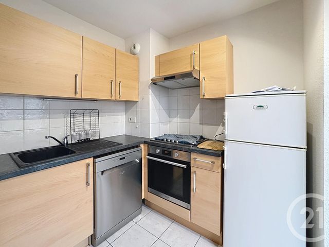 Appartement F2 à louer - 2 pièces - 44,50 m2 - Provins - 77 - ILE-DE-FRANCE