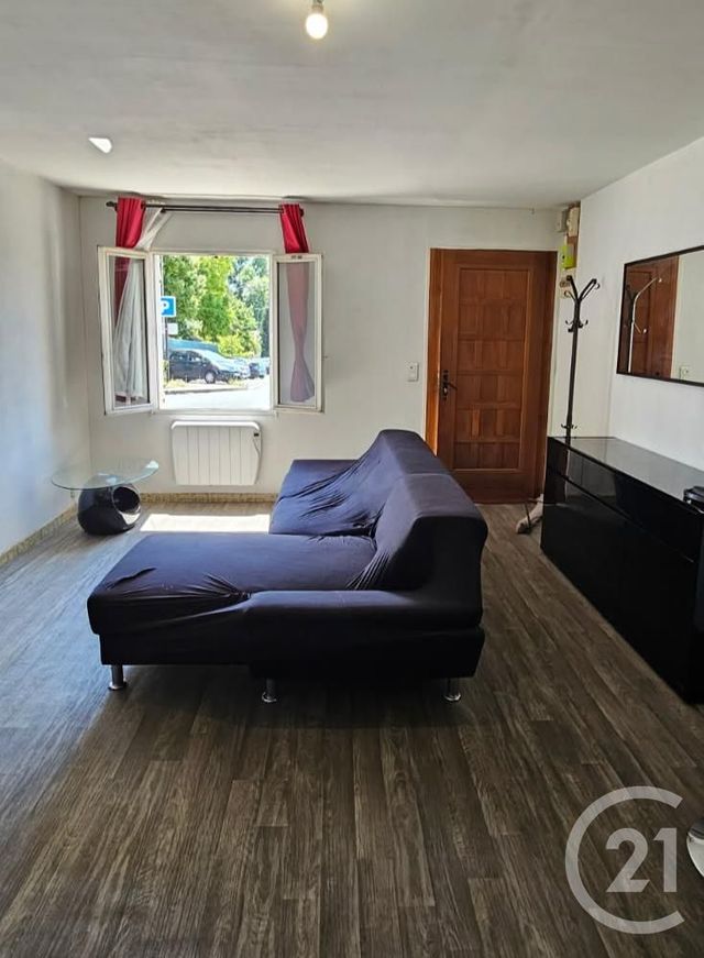 Maison &agrave; louer - 2 pi&egrave;ces - 41,52 m2 - Longueville - 77 - ILE-DE-FRANCE