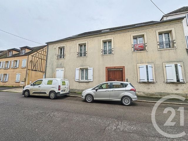 Appartement Studio &agrave; louer - 1 pi&egrave;ce - 25,40 m2 - Provins - 77 - ILE-DE-FRANCE