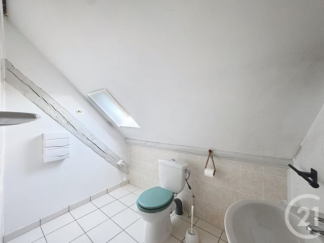 Appartement F4 &agrave; louer - 4 pi&egrave;ces - 78,60 m2 - Provins - 77 - ILE-DE-FRANCE