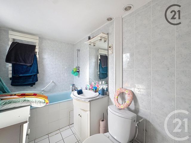 Maison &agrave; vendre - 4 pi&egrave;ces - 127 m2 - Perceneige - 89 - BOURGOGNE