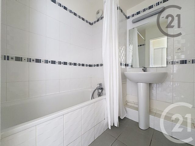 Appartement F3 &agrave; vendre - 3 pi&egrave;ces - 53 m2 - Provins - 77 - ILE-DE-FRANCE