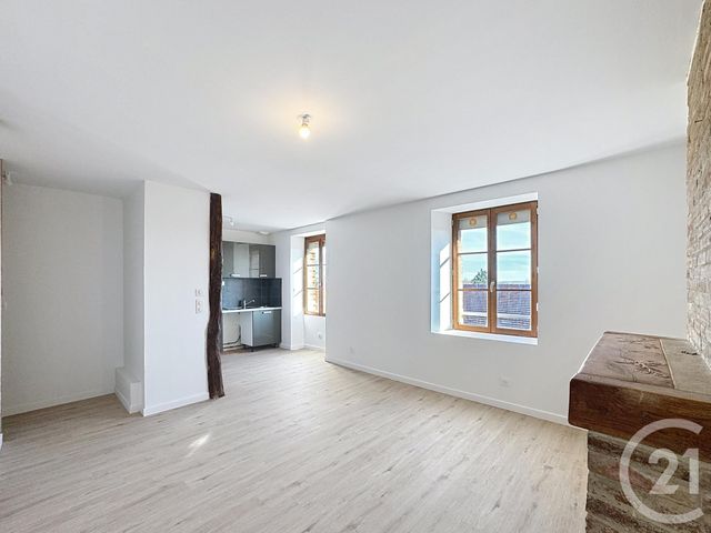 Appartement F3 &agrave; louer - 3 pi&egrave;ces - 64,59 m2 - Melz Sur Seine - 77 - ILE-DE-FRANCE