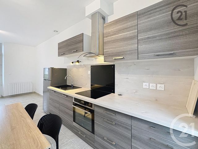 Maison &agrave; louer - 1 pi&egrave;ce - 48,18 m2 - Chalmaison - 77 - ILE-DE-FRANCE