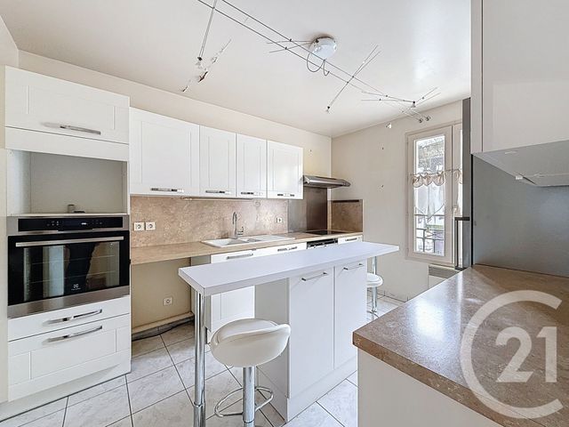 Appartement F4 &agrave; vendre - 4 pi&egrave;ces - 99,60 m2 - Provins - 77 - ILE-DE-FRANCE