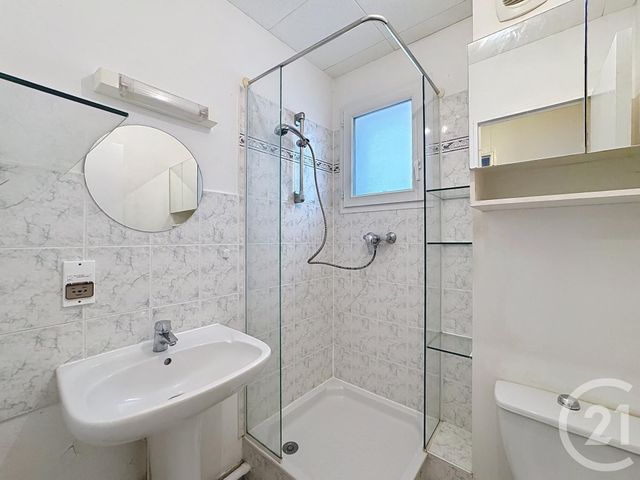 Appartement F2 &agrave; louer - 2 pi&egrave;ces - 42,12 m2 - Provins - 77 - ILE-DE-FRANCE