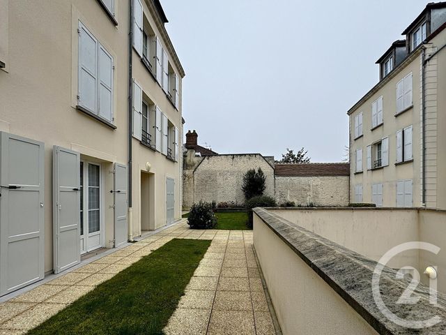Appartement F2 &agrave; louer - 2 pi&egrave;ces - 42,12 m2 - Provins - 77 - ILE-DE-FRANCE