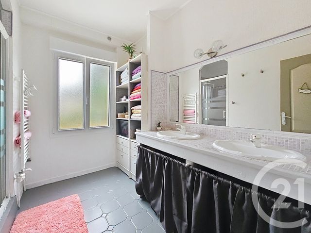 Maison &agrave; vendre - 7 pi&egrave;ces - 195 m2 - Mouy Sur Seine - 77 - ILE-DE-FRANCE