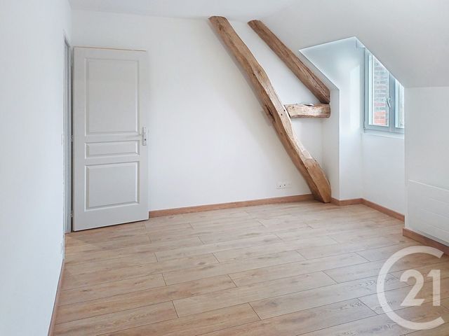 Maison &agrave; louer - 4 pi&egrave;ces - 106 m2 - Chalautre La Grande - 77 - ILE-DE-FRANCE