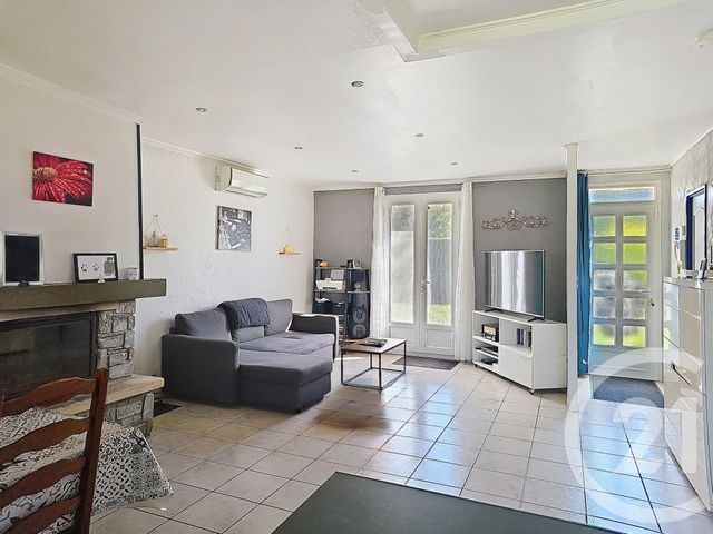 Maison &agrave; vendre - 5 pi&egrave;ces - 98 m2 - Montceaux Les Provins - 77 - ILE-DE-FRANCE