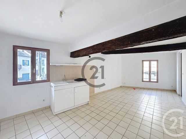 Appartement F2 &agrave; louer - 2 pi&egrave;ces - 51,45 m2 - Provins - 77 - ILE-DE-FRANCE