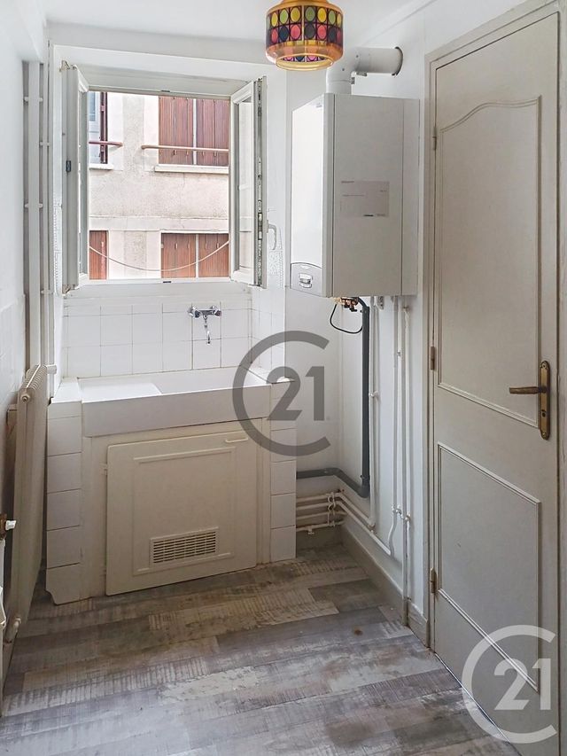 Appartement F1 &agrave; louer - 1 pi&egrave;ce - 26,34 m2 - Provins - 77 - ILE-DE-FRANCE