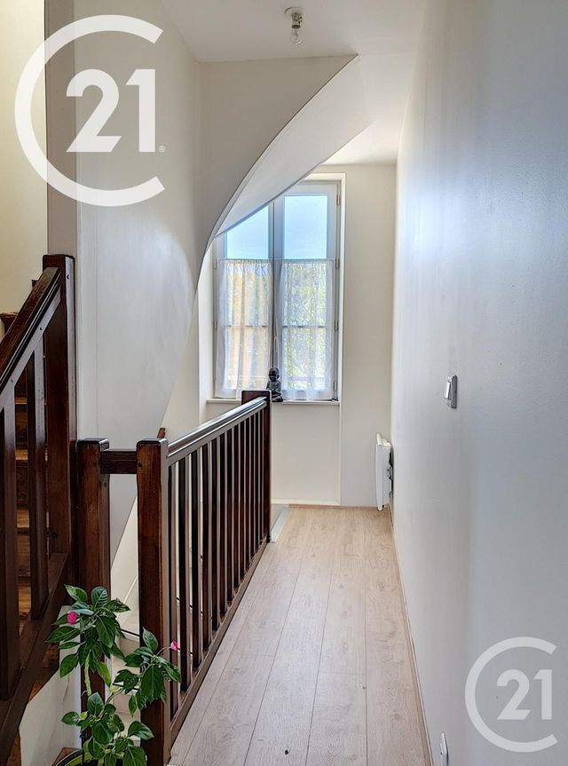 Appartement F6 &agrave; louer - 6 pi&egrave;ces - 143,65 m2 - Bezalles - 77 - ILE-DE-FRANCE