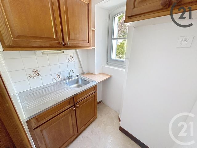 Appartement F1 &agrave; louer - 1 pi&egrave;ce - 20,36 m2 - Provins - 77 - ILE-DE-FRANCE