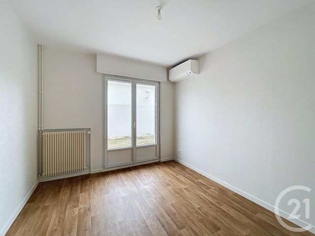 Maison &agrave; louer - 4 pi&egrave;ces - 89,40 m2 - Nangis - 77 - ILE-DE-FRANCE