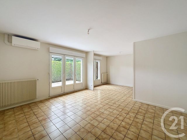 Maison &agrave; louer - 4 pi&egrave;ces - 89,40 m2 - Nangis - 77 - ILE-DE-FRANCE