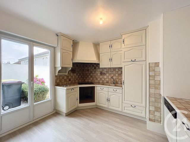Maison &agrave; louer - 4 pi&egrave;ces - 89,40 m2 - Nangis - 77 - ILE-DE-FRANCE