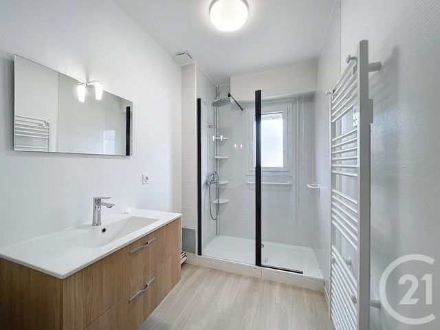 Maison &agrave; louer - 4 pi&egrave;ces - 89,40 m2 - Nangis - 77 - ILE-DE-FRANCE