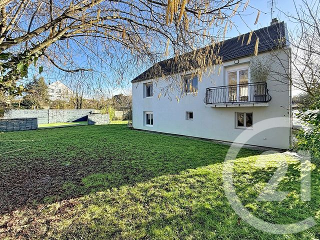 Maison &agrave; louer - 8 pi&egrave;ces - 155,10 m2 - Provins - 77 - ILE-DE-FRANCE