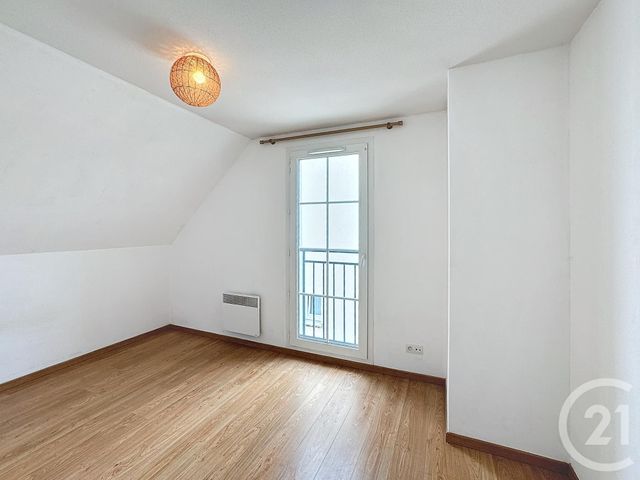 Appartement F2 &agrave; louer - 2 pi&egrave;ces - 51,95 m2 - Provins - 77 - ILE-DE-FRANCE