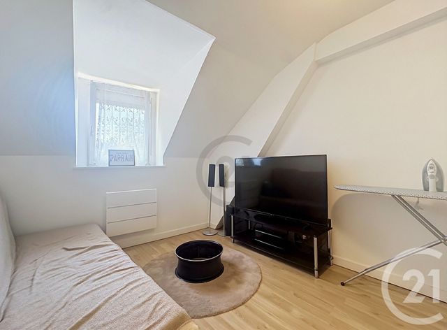 Appartement F1 bis &agrave; vendre - 2 pi&egrave;ces - 29,60 m2 - La Ferte Gaucher - 77 - ILE-DE-FRANCE