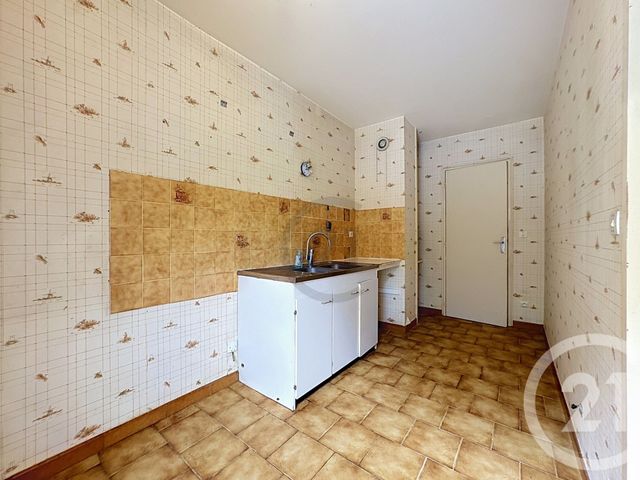 Appartement &agrave; vendre - 4 pi&egrave;ces - 75 m2 - Provins - 77 - ILE-DE-FRANCE