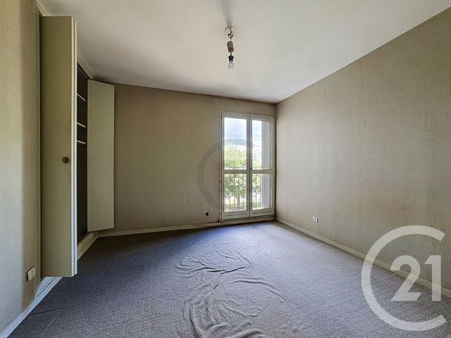 Appartement &agrave; vendre - 4 pi&egrave;ces - 75 m2 - Provins - 77 - ILE-DE-FRANCE