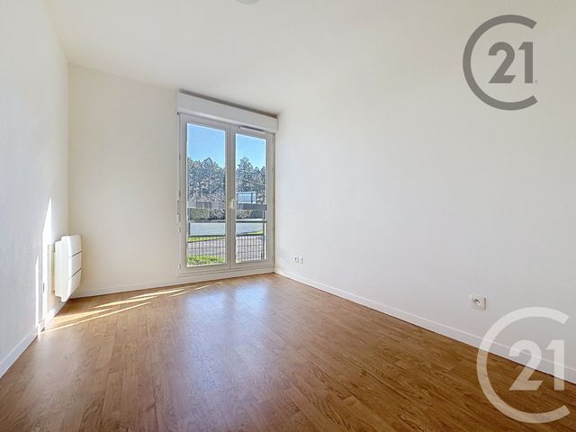 Appartement F3 &agrave; louer - 3 pi&egrave;ces - 53,06 m2 - Provins - 77 - ILE-DE-FRANCE