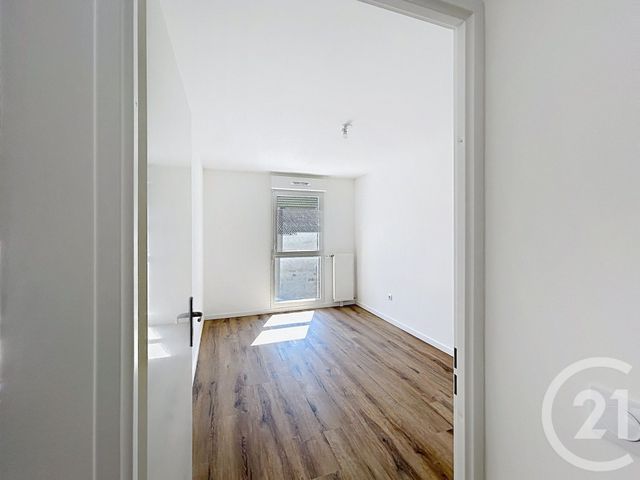 Appartement T2 &agrave; louer - 2 pi&egrave;ces - 41,03 m2 - Provins - 77 - ILE-DE-FRANCE
