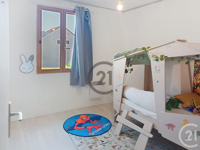 Maison &agrave; louer - 4 pi&egrave;ces - 119,15 m2 - Nangis - 77 - ILE-DE-FRANCE