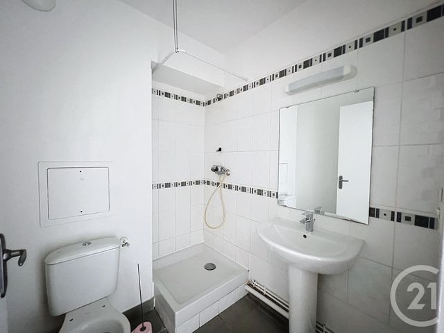 Appartement F1 &agrave; louer - 1 pi&egrave;ce - 19,82 m2 - Provins - 77 - ILE-DE-FRANCE