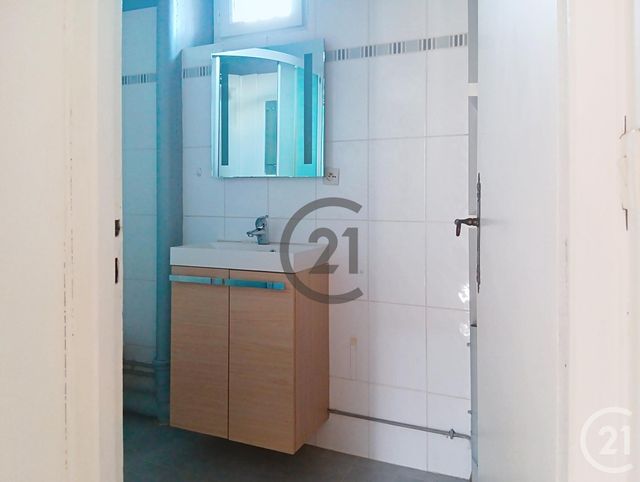 Appartement F2 &agrave; louer - 2 pi&egrave;ces - 32,10 m2 - Provins - 77 - ILE-DE-FRANCE