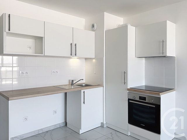 Appartement F3 &agrave; louer - 3 pi&egrave;ces - 58,05 m2 - Provins - 77 - ILE-DE-FRANCE