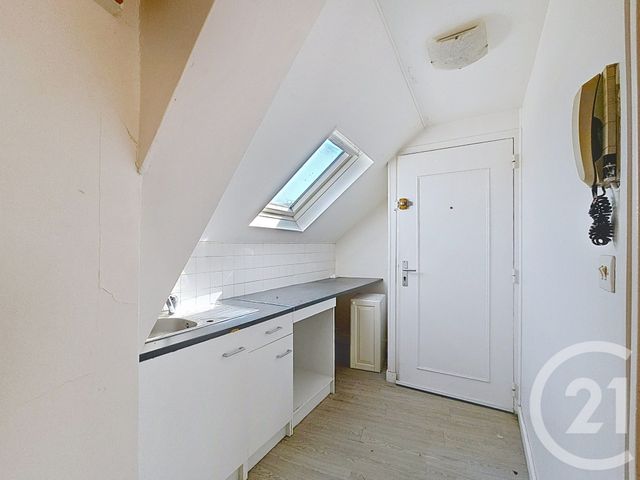 Appartement F3 &agrave; vendre - 3 pi&egrave;ces - 30 m2 - La Ferte Gaucher - 77 - ILE-DE-FRANCE