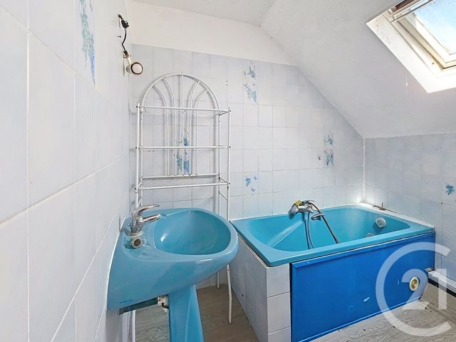 Appartement F3 &agrave; vendre - 3 pi&egrave;ces - 30 m2 - La Ferte Gaucher - 77 - ILE-DE-FRANCE